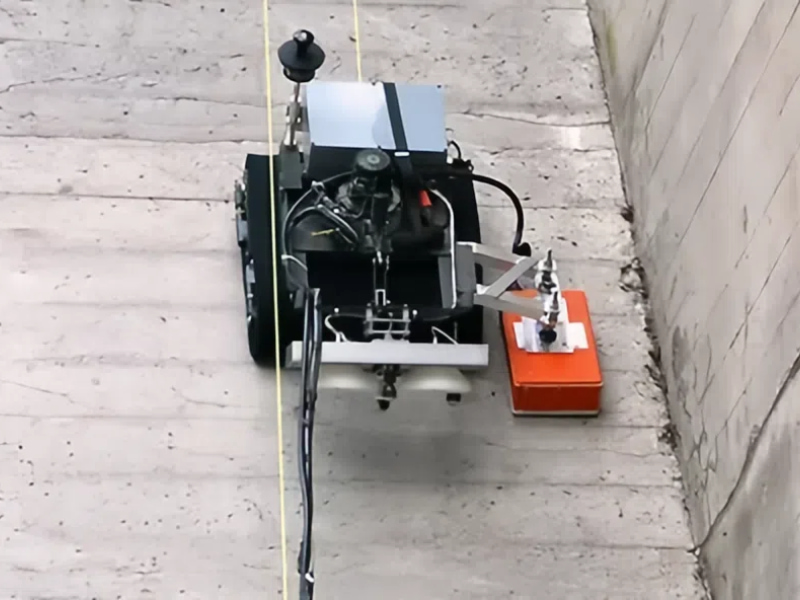 The New Revolution in Industrial Cleaning: Cement Silo Cleaning Robot